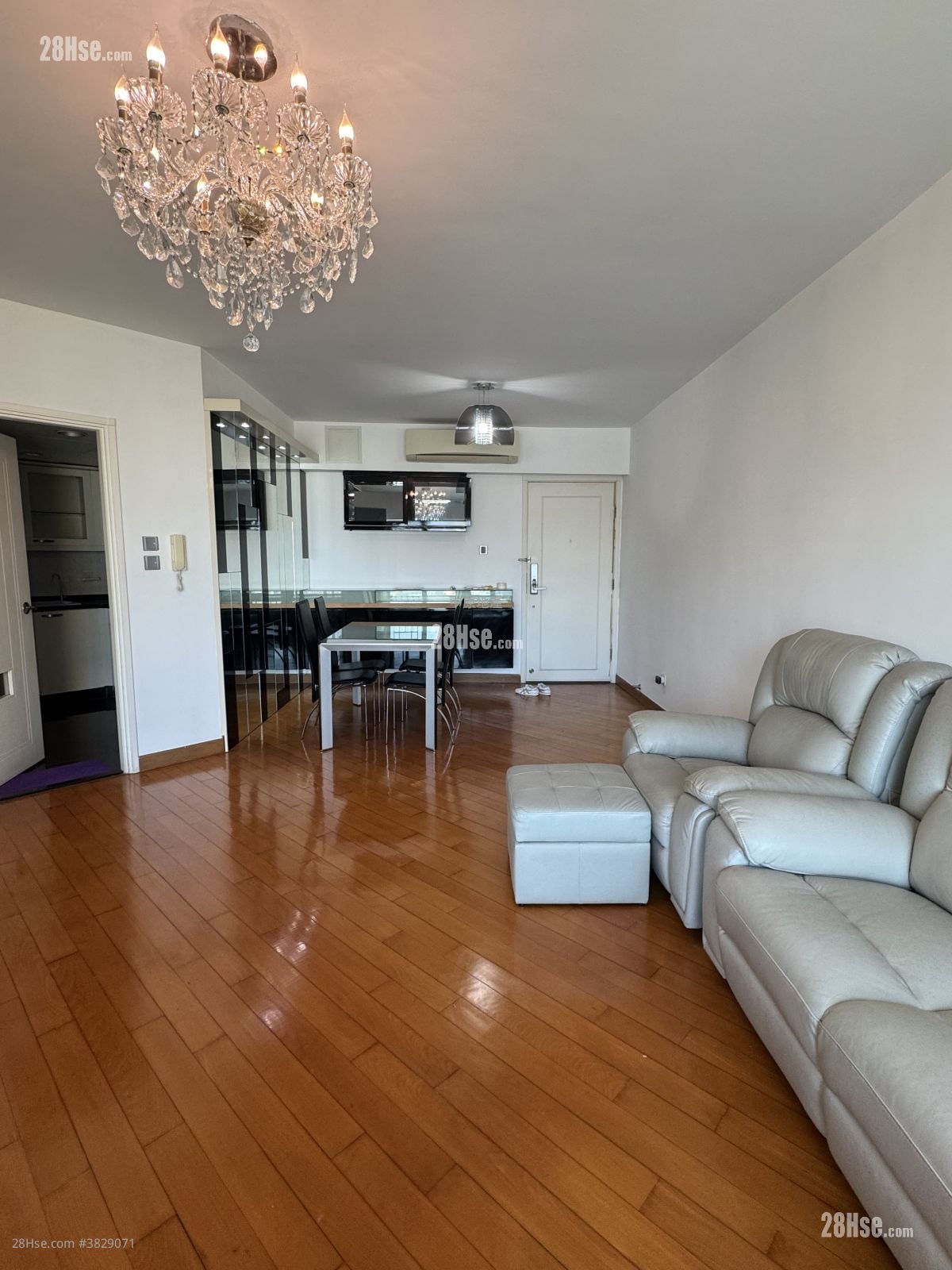 維港灣 租盤 3 房 , 2 浴室 911 平方呎