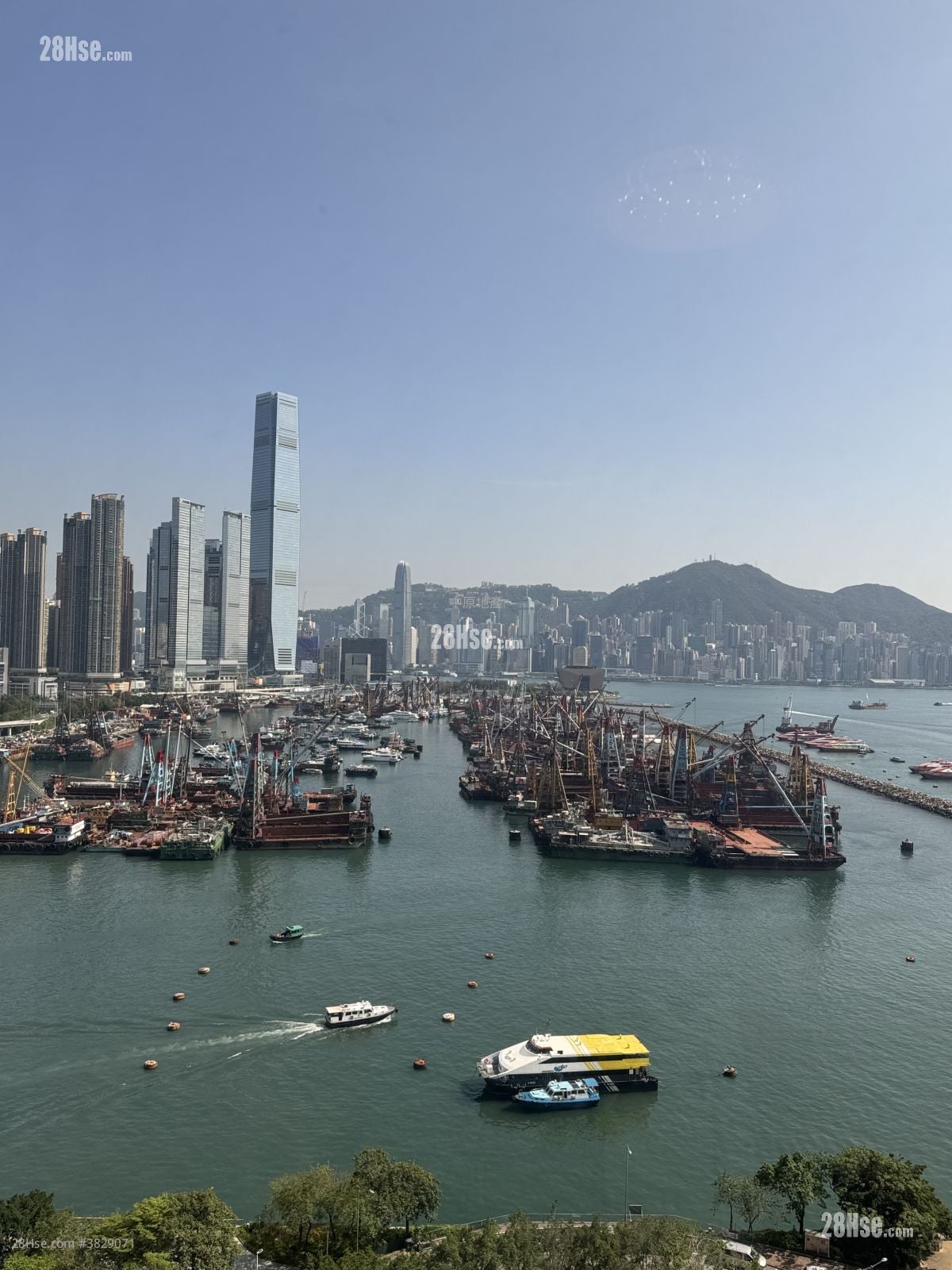 維港灣 租盤 3 房 , 2 浴室 911 平方呎