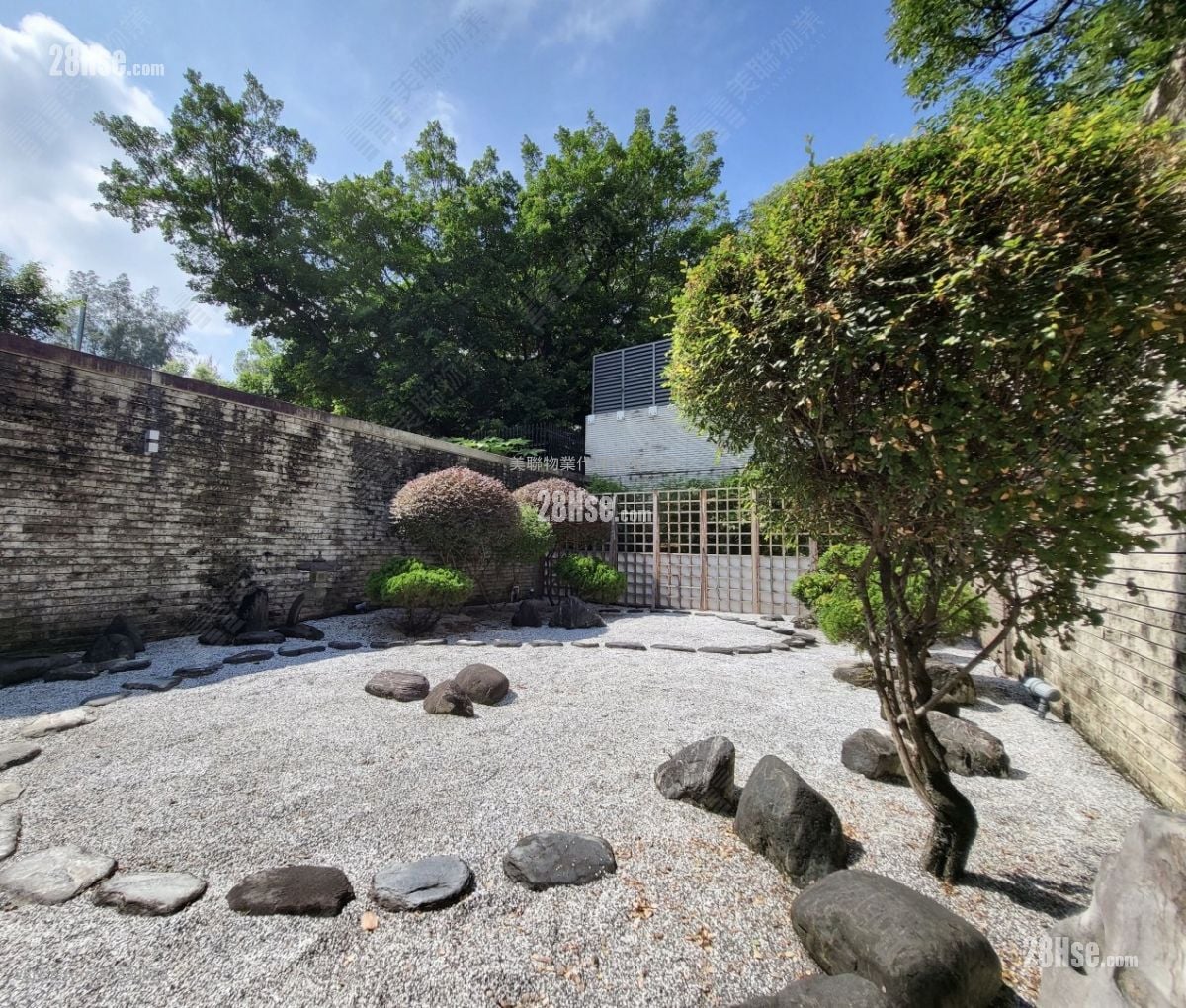 葡萄園 租盤 3 房 , 5+ 浴室 1,591 平方呎