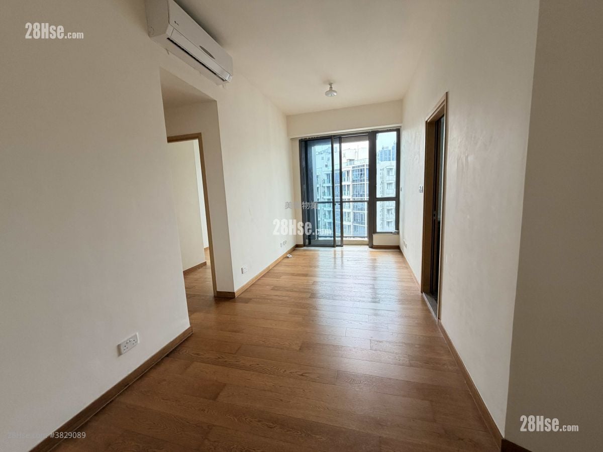 The Papillons Sell 2 Bedrooms 522 ft²