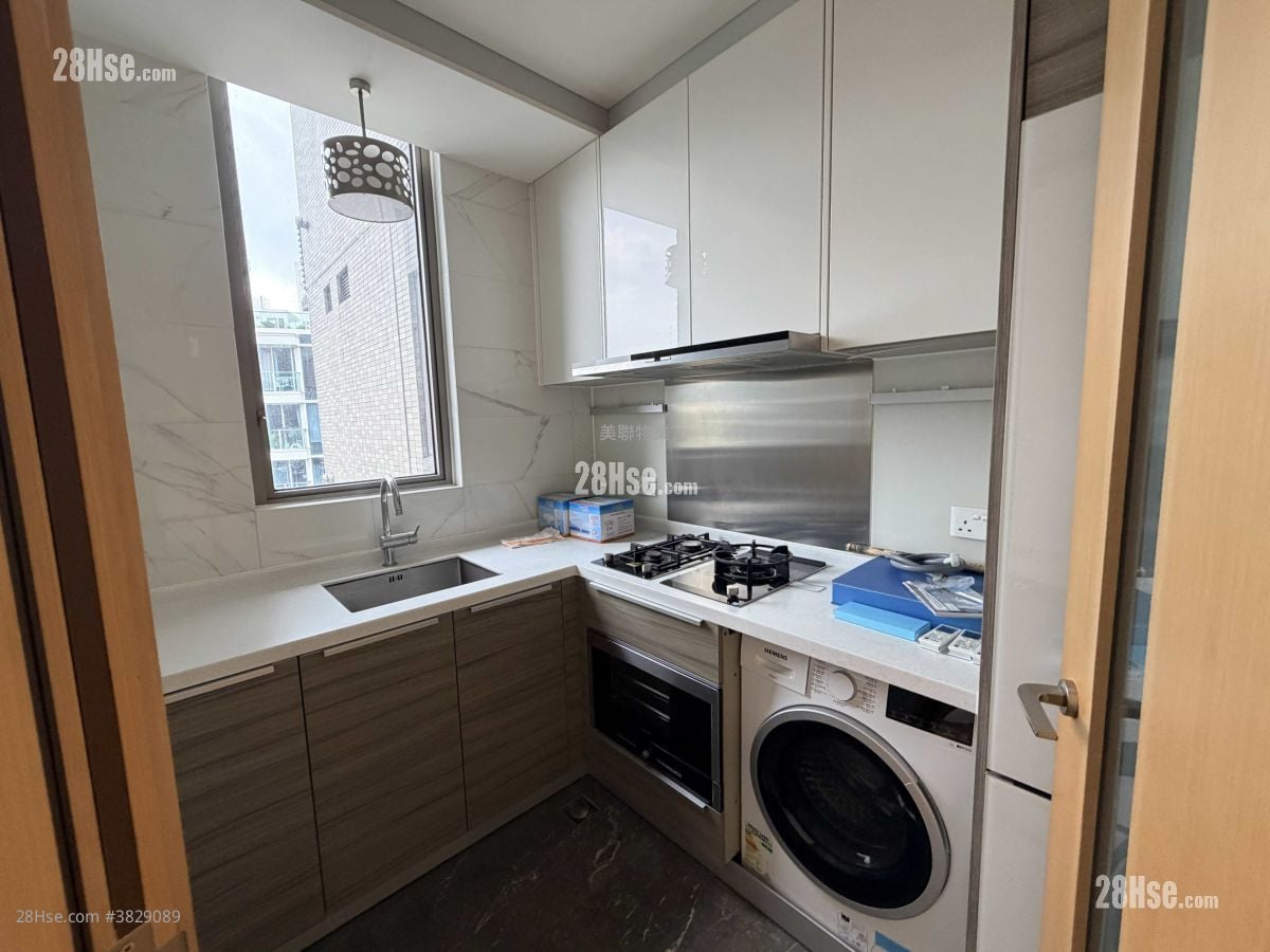 The Papillons Sell 2 Bedrooms 522 ft²