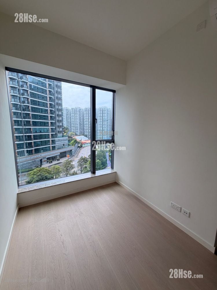 The Papillons Sell 2 Bedrooms 522 ft²