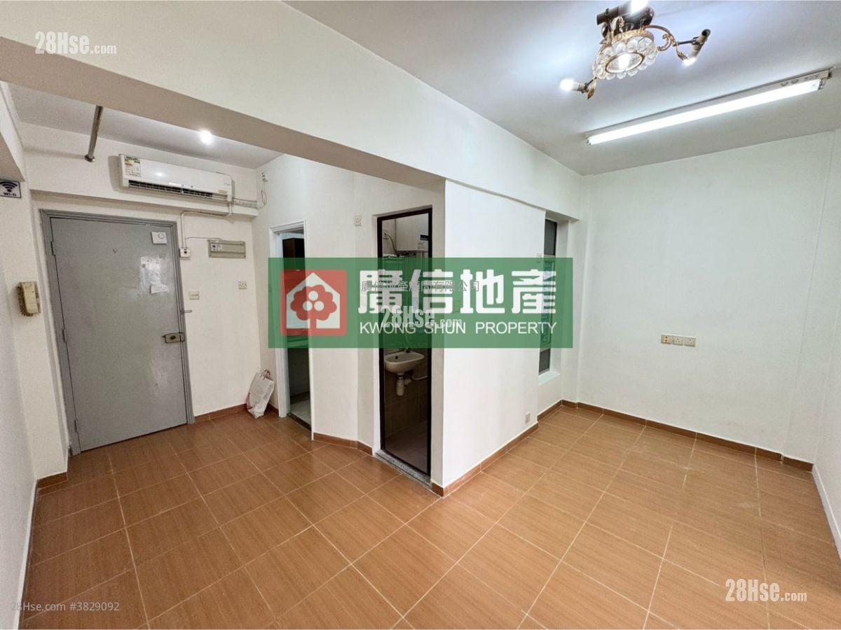 東南唐樓 租盤 2 房 , 1 浴室 353 平方呎