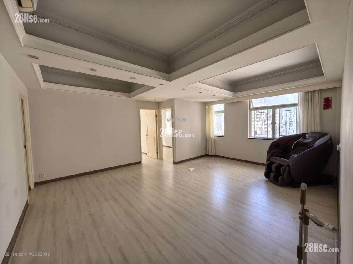 自由大廈 租盤 3 房 , 2 浴室 874 平方呎