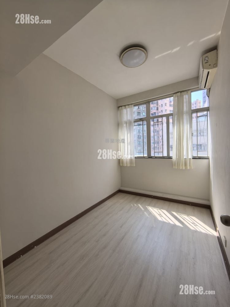 自由大廈 租盤 3 房 , 2 浴室 874 平方呎