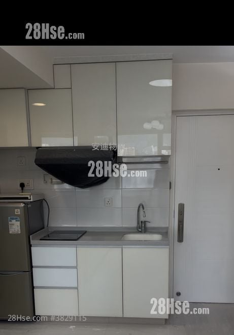 Kings Court Rental 1 Bedroom , 1 Bathroom 268 ft²