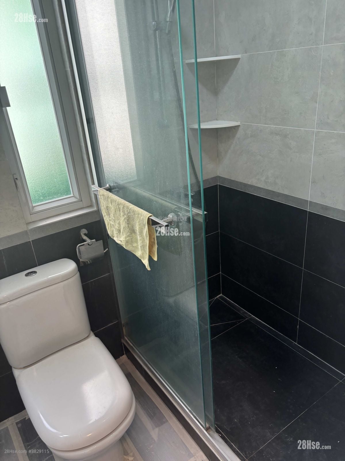 Kings Court Rental 1 Bedroom , 1 Bathroom 268 ft²