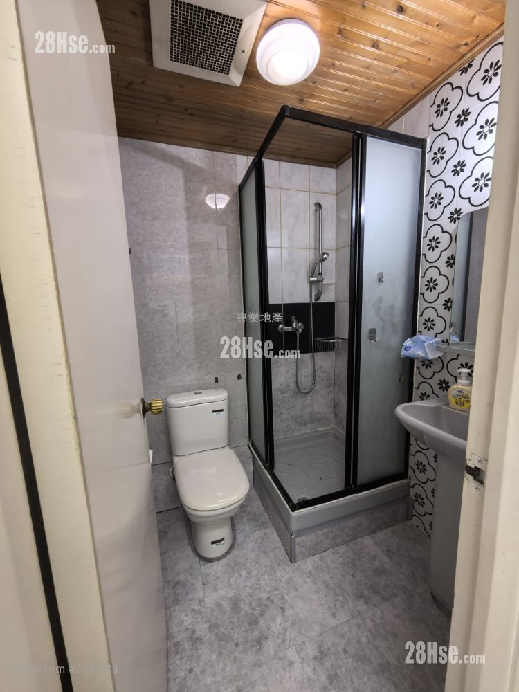 自由大廈 租盤 3 房 , 2 浴室 874 平方呎