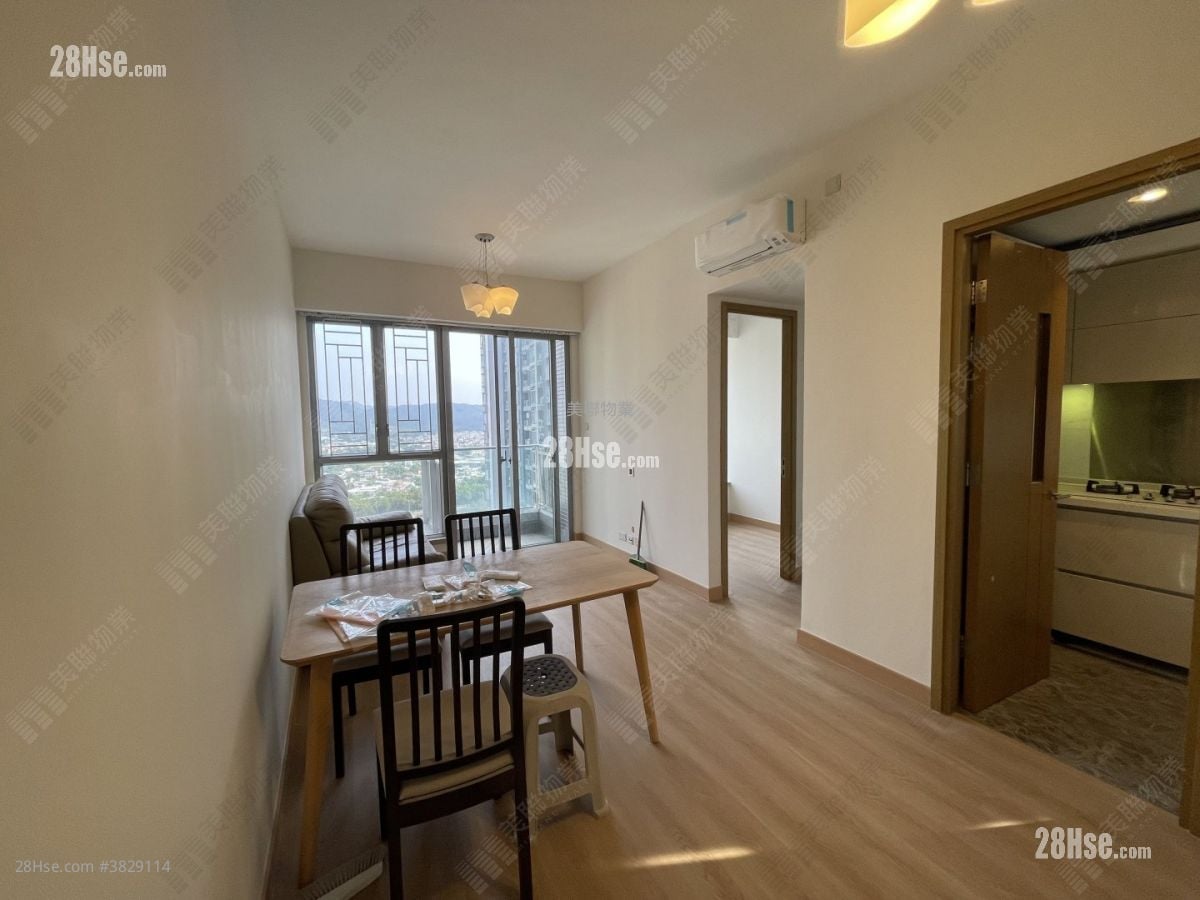 The Reach Rental 3 Bedrooms , 2 Bathrooms 659 ft²