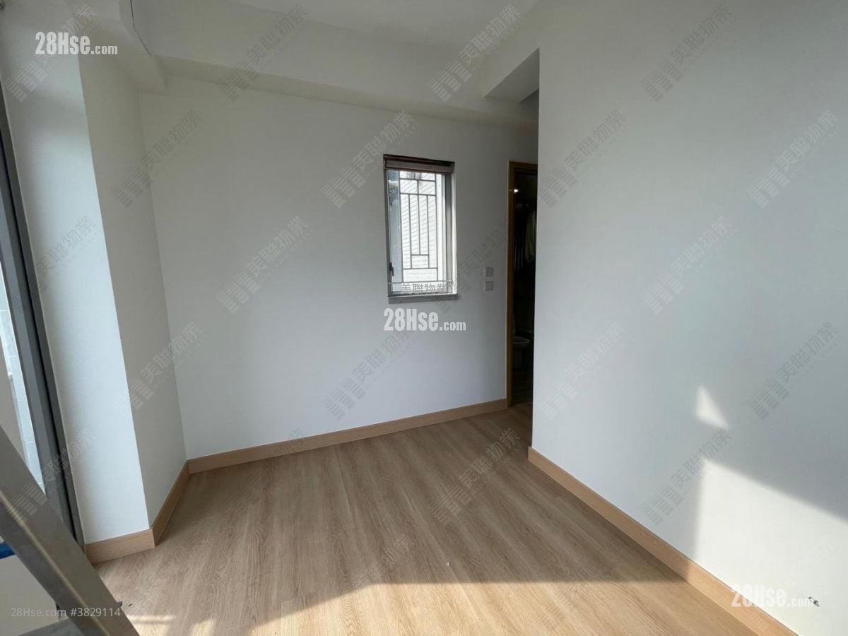 The Reach Rental 3 Bedrooms , 2 Bathrooms 659 ft²