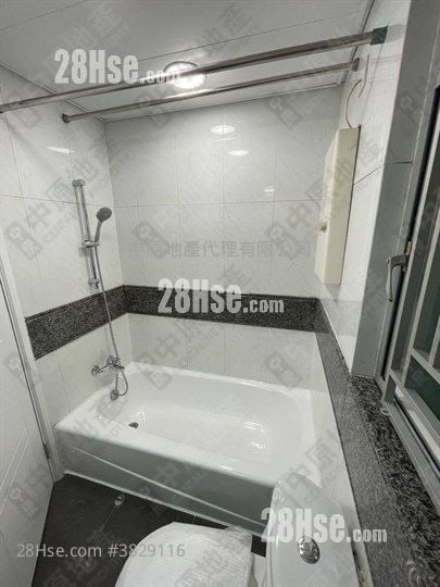 Summit Terrace Sell 2 Bedrooms , 1 Bathroom 424 ft²