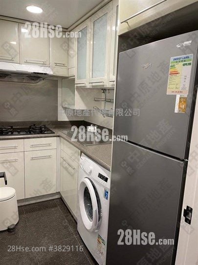 Summit Terrace Sell 2 Bedrooms , 1 Bathroom 424 ft²