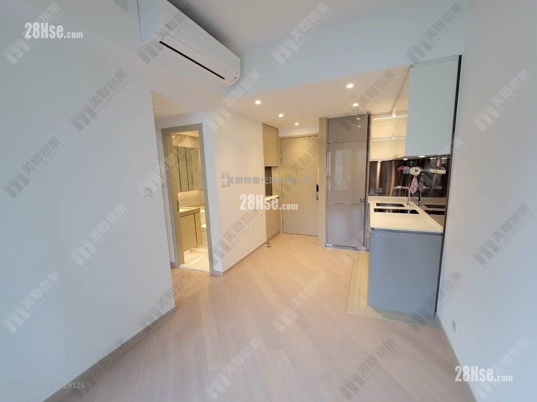 御半山 售盘 2 房 , 1 浴室 378 平方尺