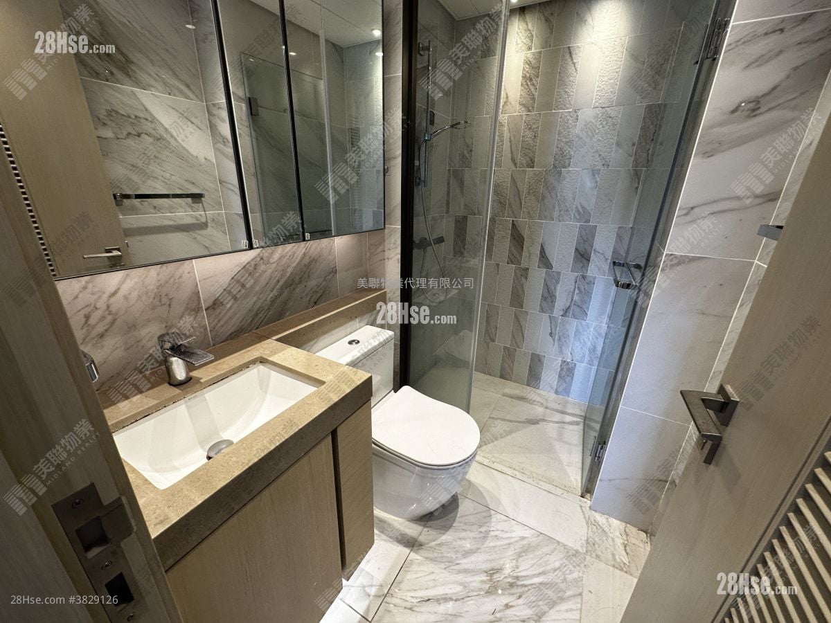 御半山 售盘 2 房 , 1 浴室 378 平方尺