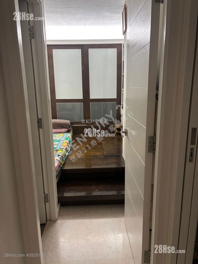 愉翠苑 售盤 3 房 , 2 浴室 663 平方呎