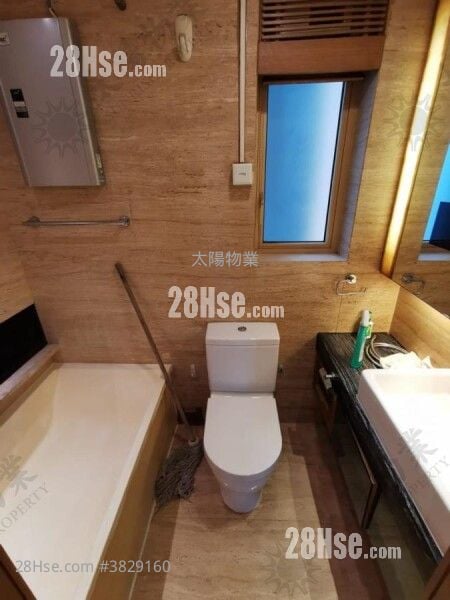 Harbour Place Sell 2 Bedrooms 481 ft²