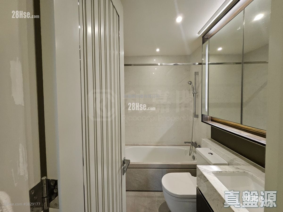 Oasis Kai Tak Rental 3 Bedrooms , 2 Bathrooms 752 ft²