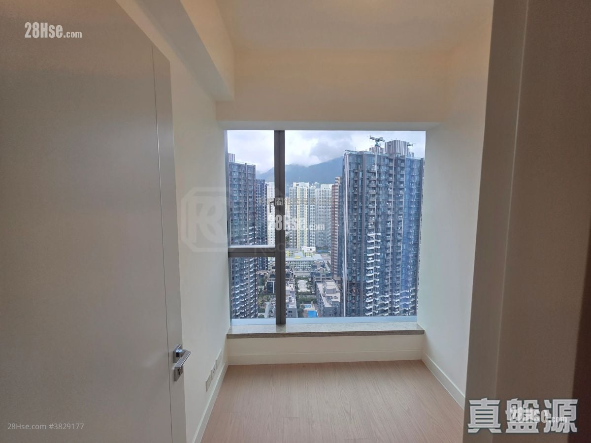 Oasis Kai Tak Rental 3 Bedrooms , 2 Bathrooms 752 ft²