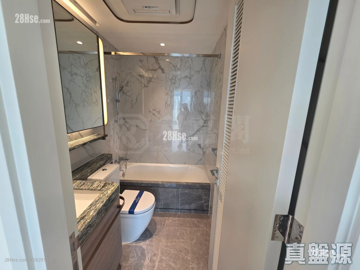 Oasis Kai Tak Rental 3 Bedrooms , 2 Bathrooms 752 ft²