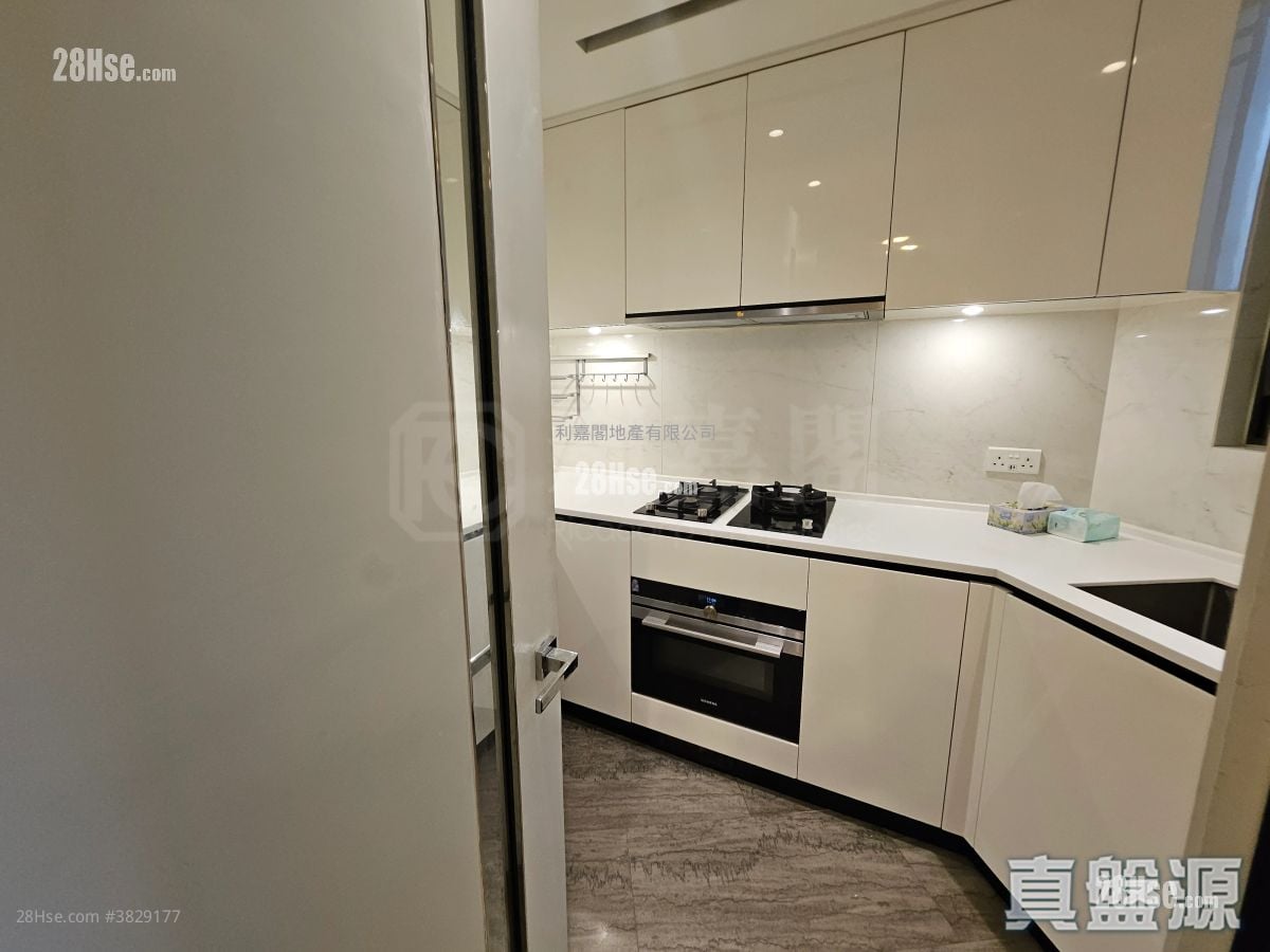 Oasis Kai Tak Rental 3 Bedrooms , 2 Bathrooms 752 ft²