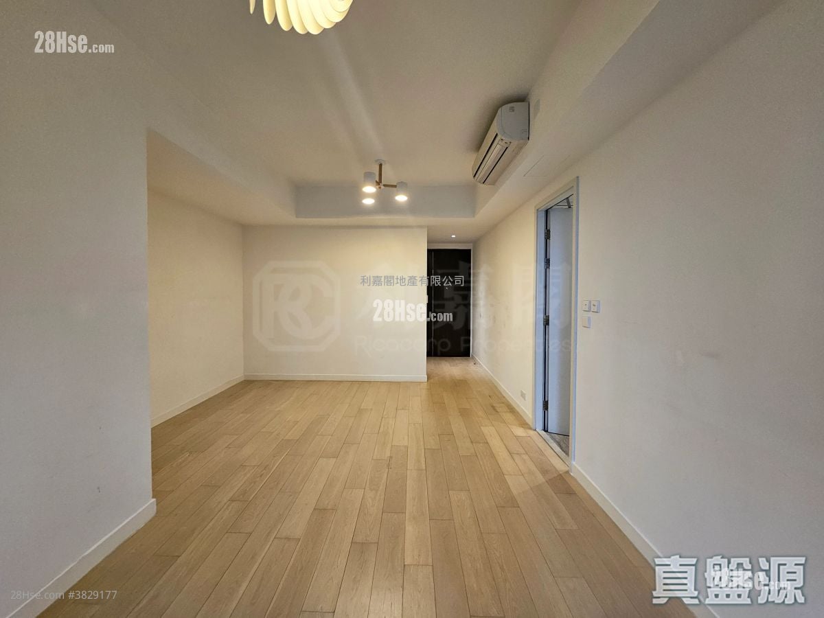 Oasis Kai Tak Rental 3 Bedrooms , 2 Bathrooms 752 ft²