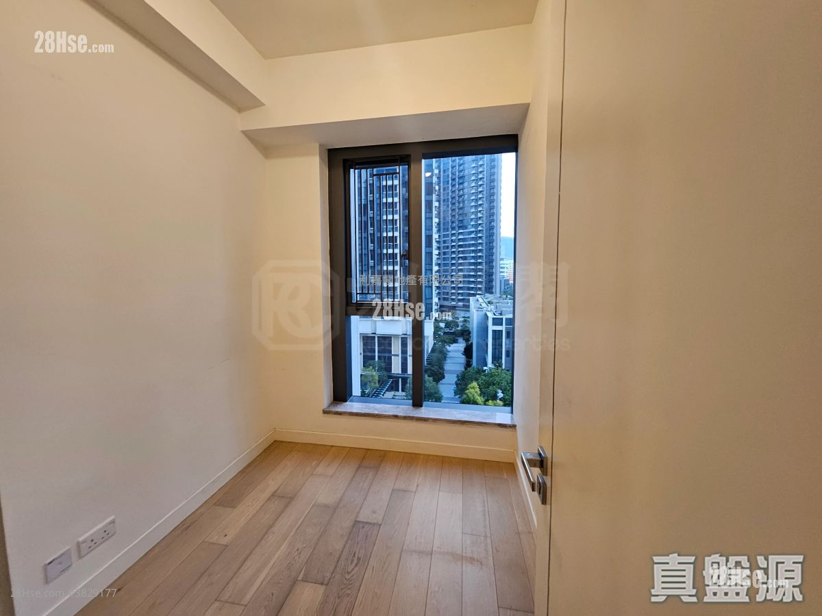 Oasis Kai Tak Rental 3 Bedrooms , 2 Bathrooms 752 ft²