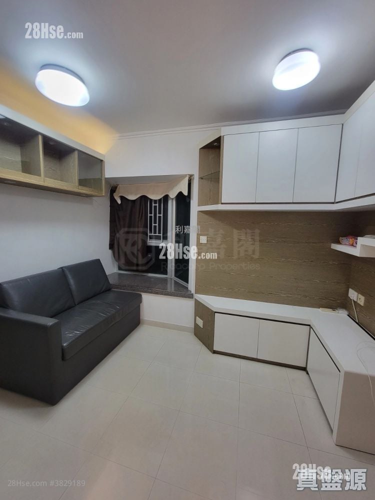 Metro Harbour View Rental 2 Bedrooms , 1 Bathroom 322 ft²