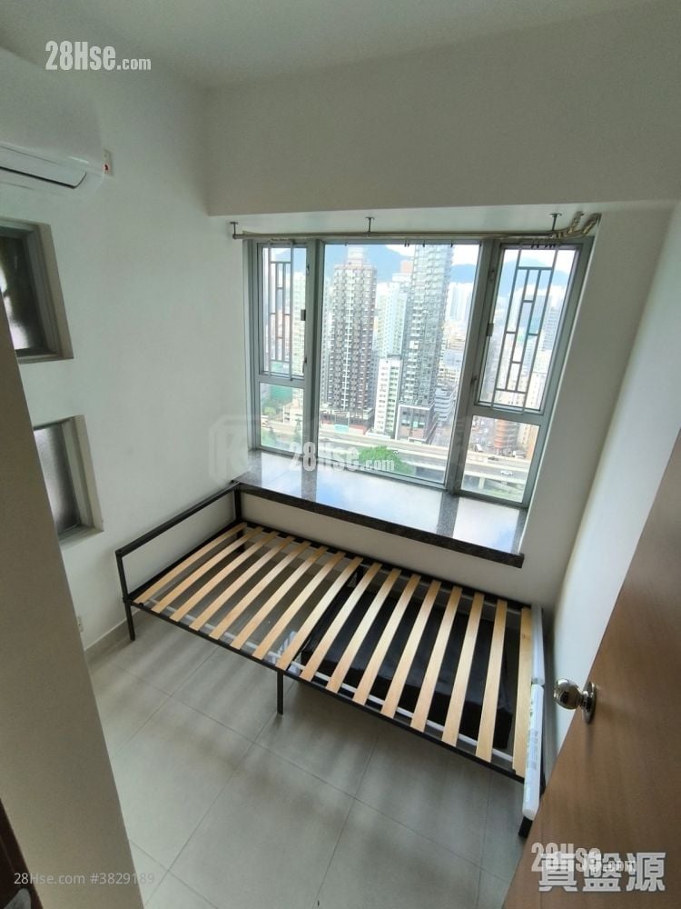 Metro Harbour View Rental 2 Bedrooms , 1 Bathroom 322 ft²