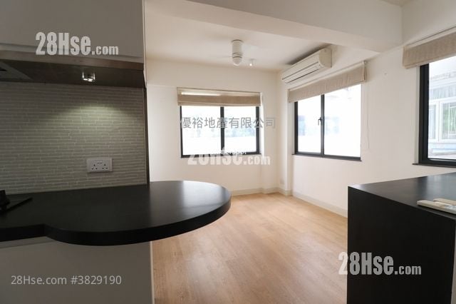 莊士頓大樓 租盤 1 房 , 1 浴室 375 平方呎