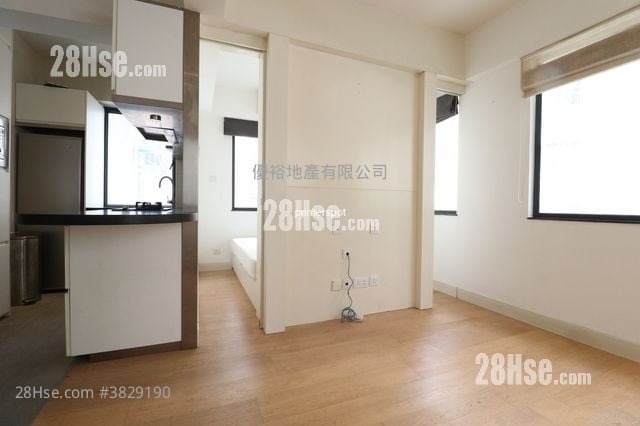 莊士頓大樓 租盤 1 房 , 1 浴室 375 平方呎