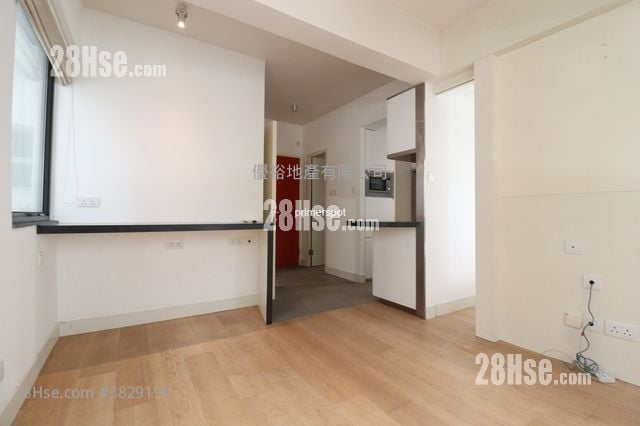 莊士頓大樓 租盤 1 房 , 1 浴室 375 平方呎