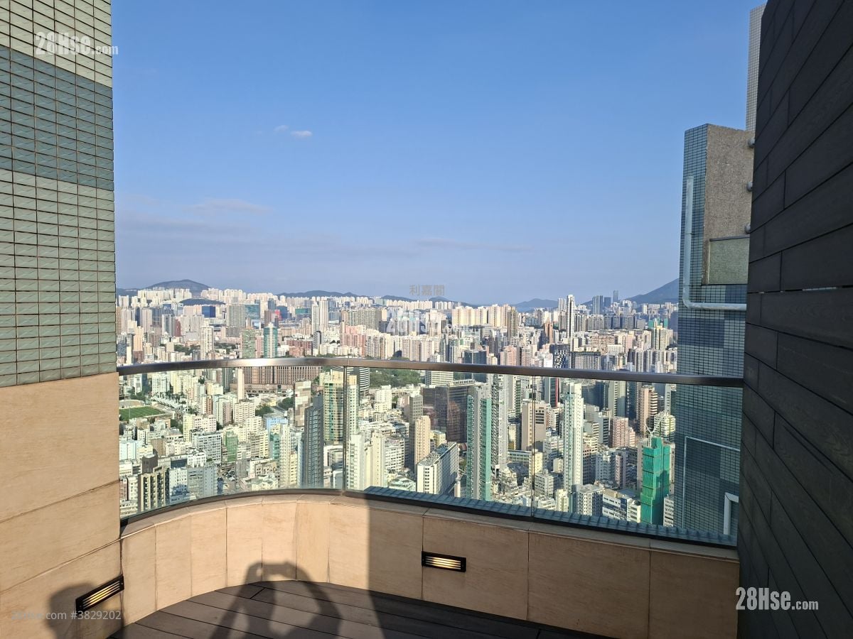 亮贤居 售盘 4 浴室 2,358 平方尺