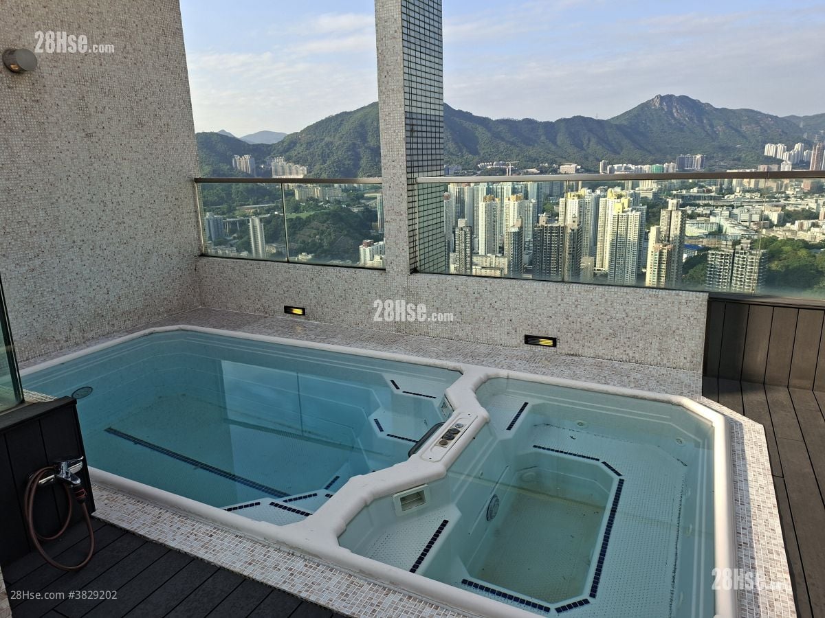 亮贤居 售盘 4 浴室 2,358 平方尺