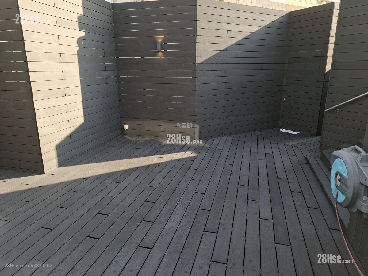 亮贤居 售盘 4 浴室 2,358 平方尺