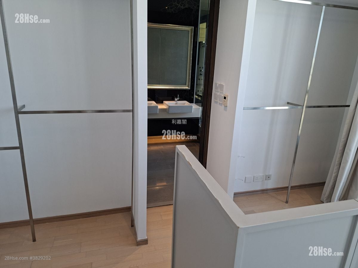 亮贤居 售盘 4 浴室 2,358 平方尺