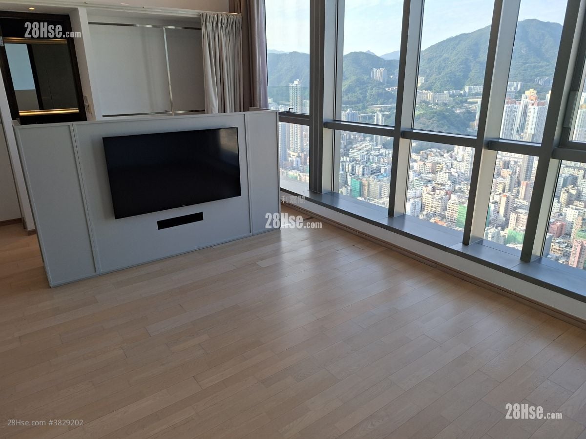 亮贤居 售盘 4 浴室 2,358 平方尺