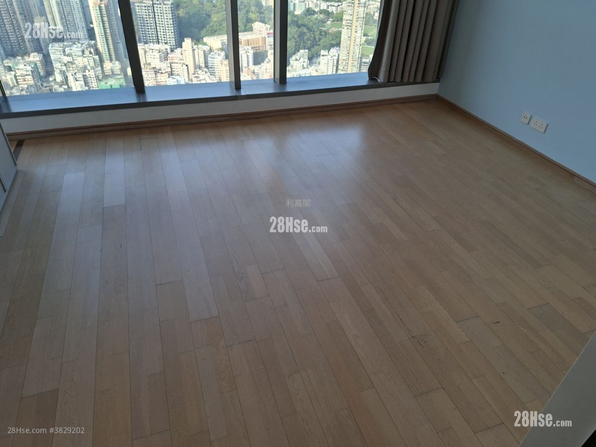 亮贤居 售盘 4 浴室 2,358 平方尺