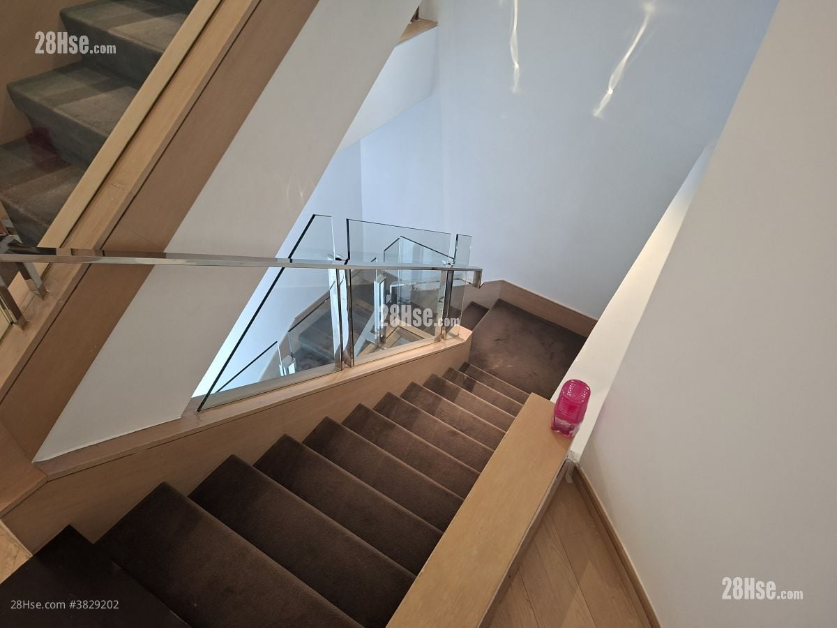 亮贤居 售盘 4 浴室 2,358 平方尺