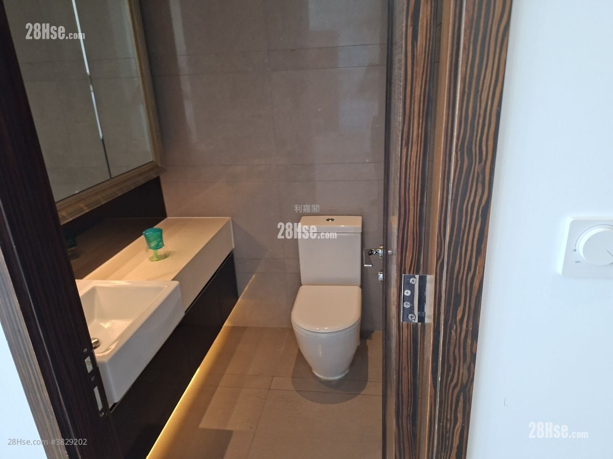 亮贤居 售盘 4 浴室 2,358 平方尺