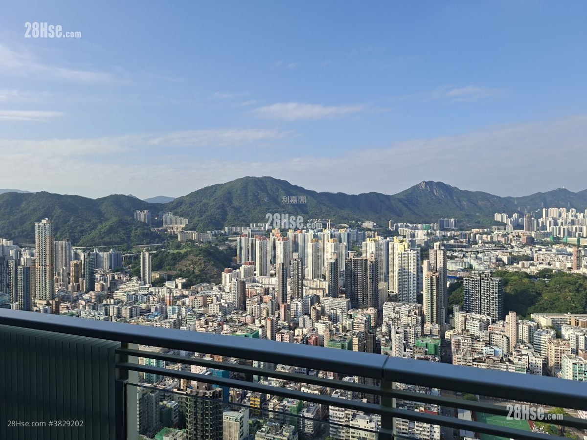亮贤居 售盘 4 浴室 2,358 平方尺