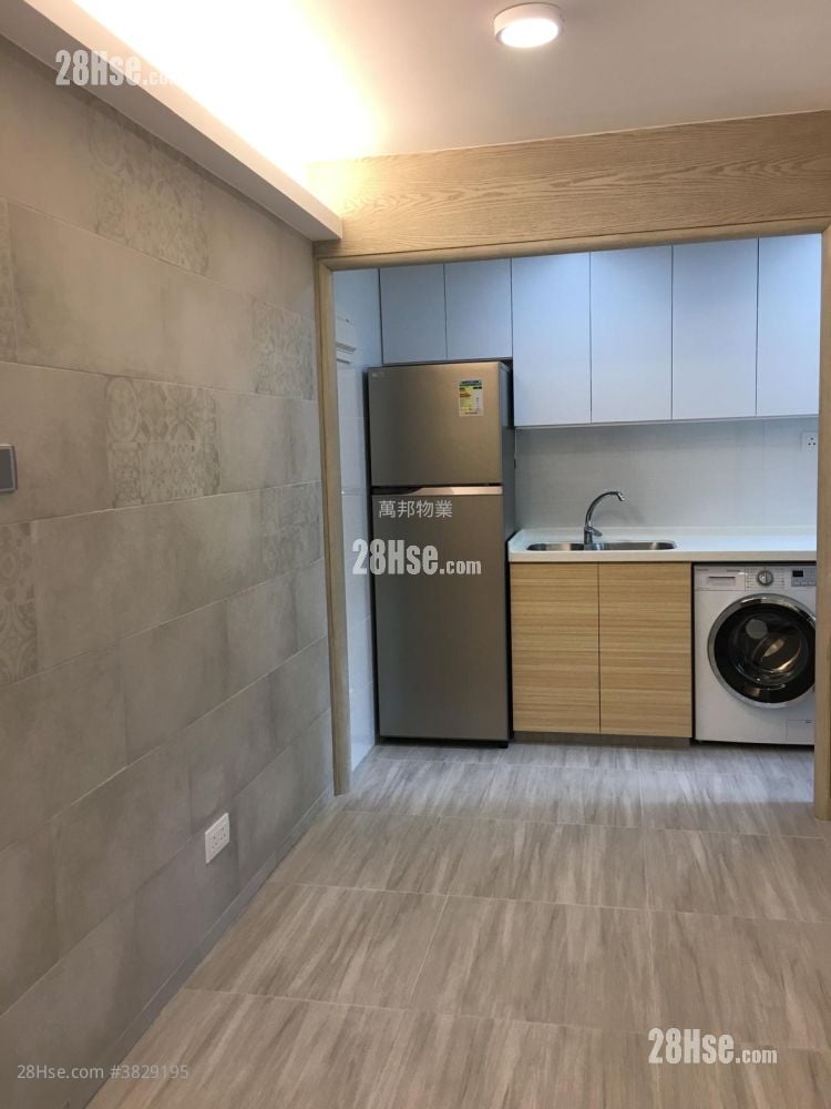 Chung Nga Court Sell