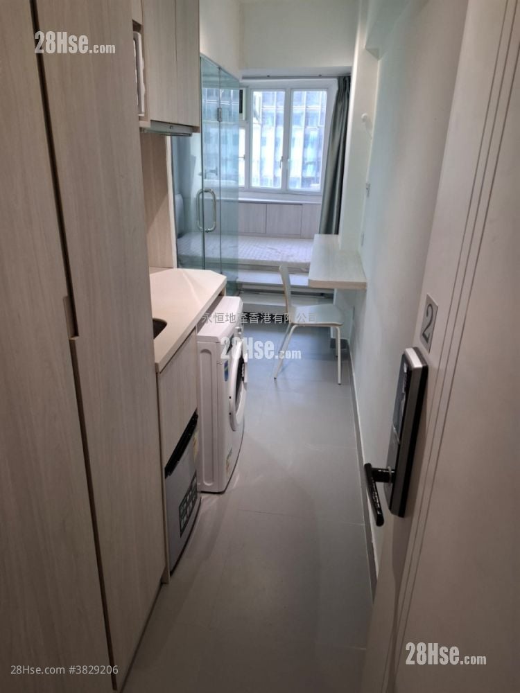 Apartment Rental 1 Bathroom 160 ft²