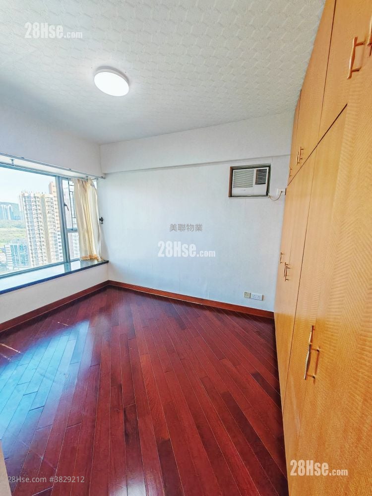 Tseung Kwan O Plaza Rental 3 Bedrooms , 2 Bathrooms 730 ft²