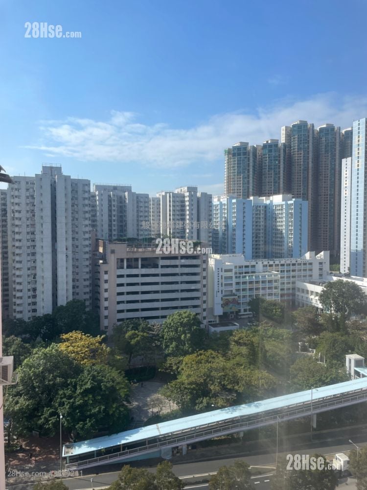 有利楼 售盘 2 房 , 1 浴室 323 平方尺