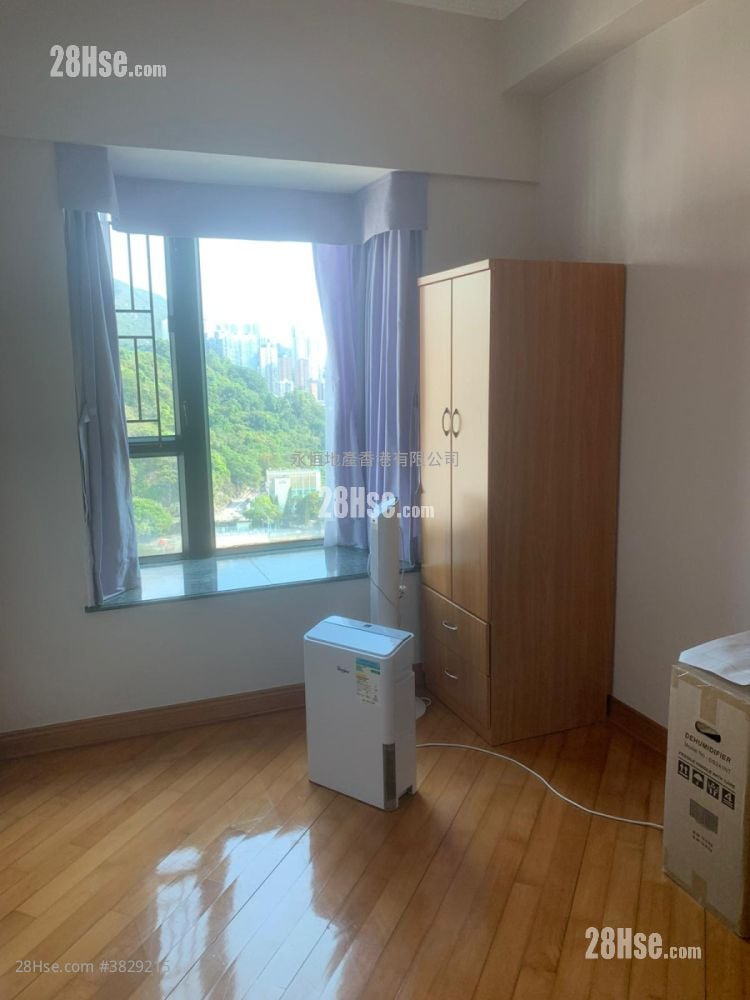 Le Sommet Rental 3 Bedrooms , 2 Bathrooms 848 ft²