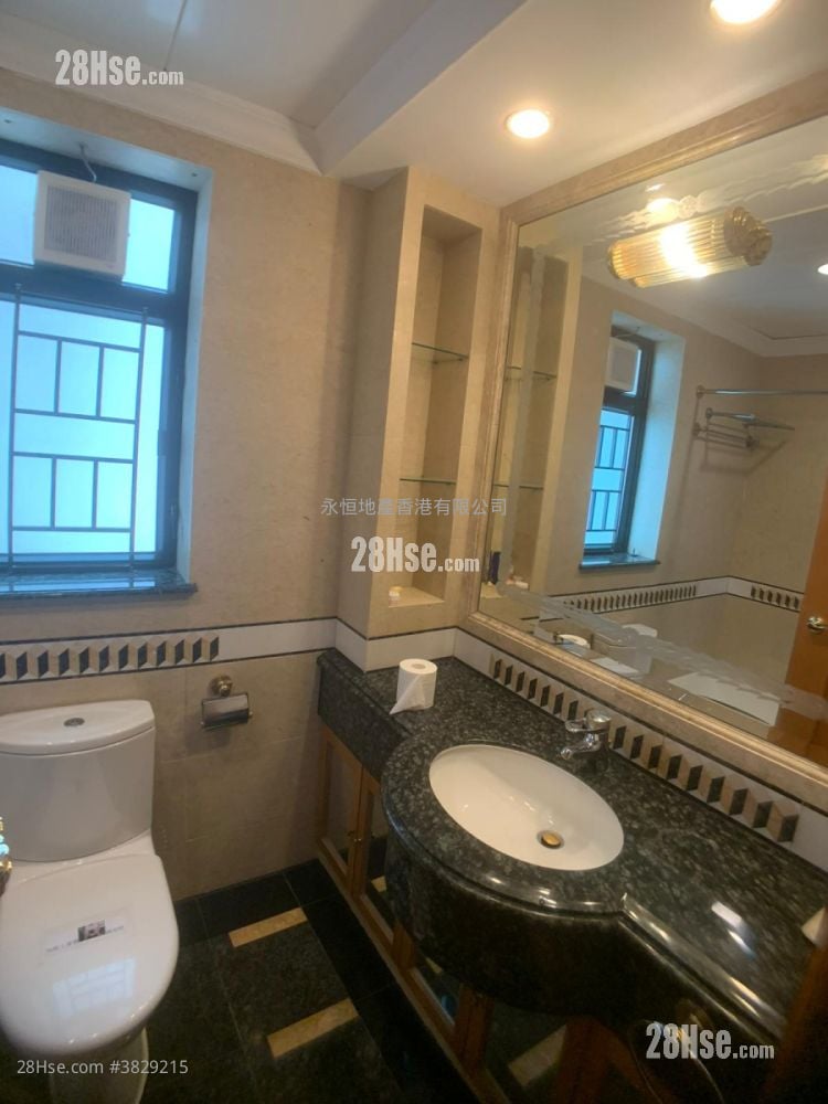 Le Sommet Rental 3 Bedrooms , 2 Bathrooms 848 ft²