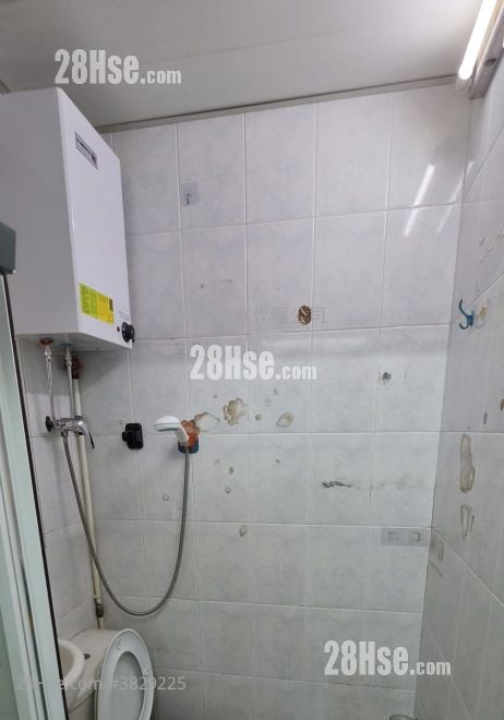 東成大廈 租盤 1 房 , 1 浴室 160 平方呎