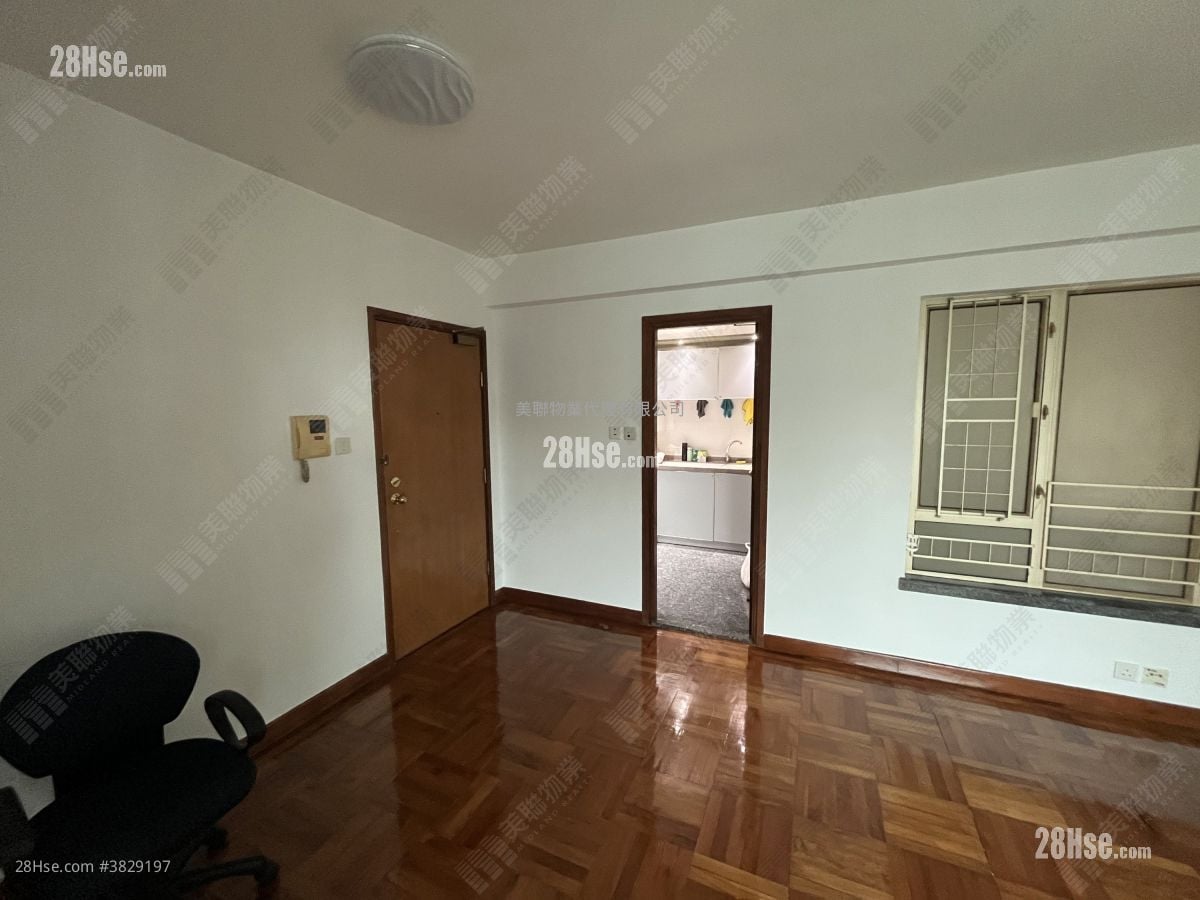 La Cite Noble Sell 3 Bedrooms , 2 Bathrooms 561 ft²