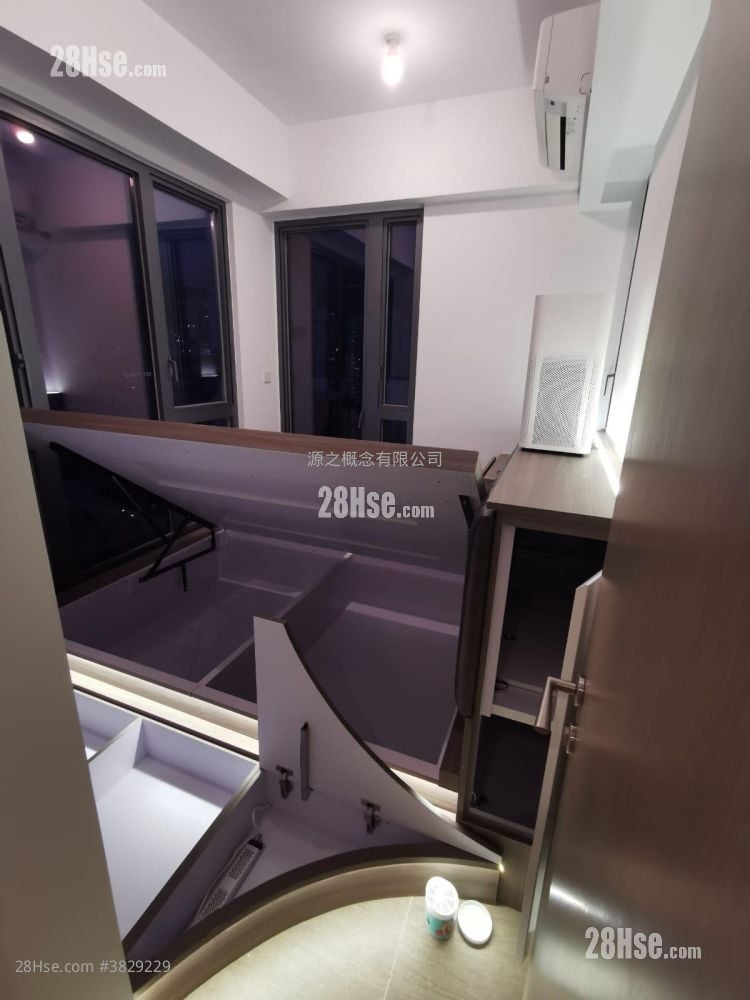 Eresidence Rental 3 Bedrooms , 1 Bathroom 575 ft²