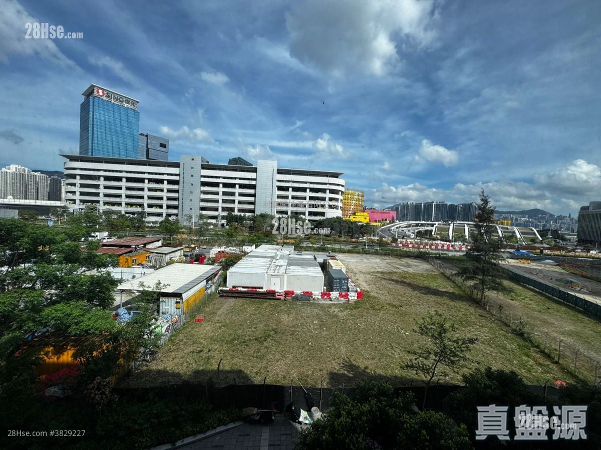 龍譽 售盤 3 房 , 2 浴室 1,102 平方呎